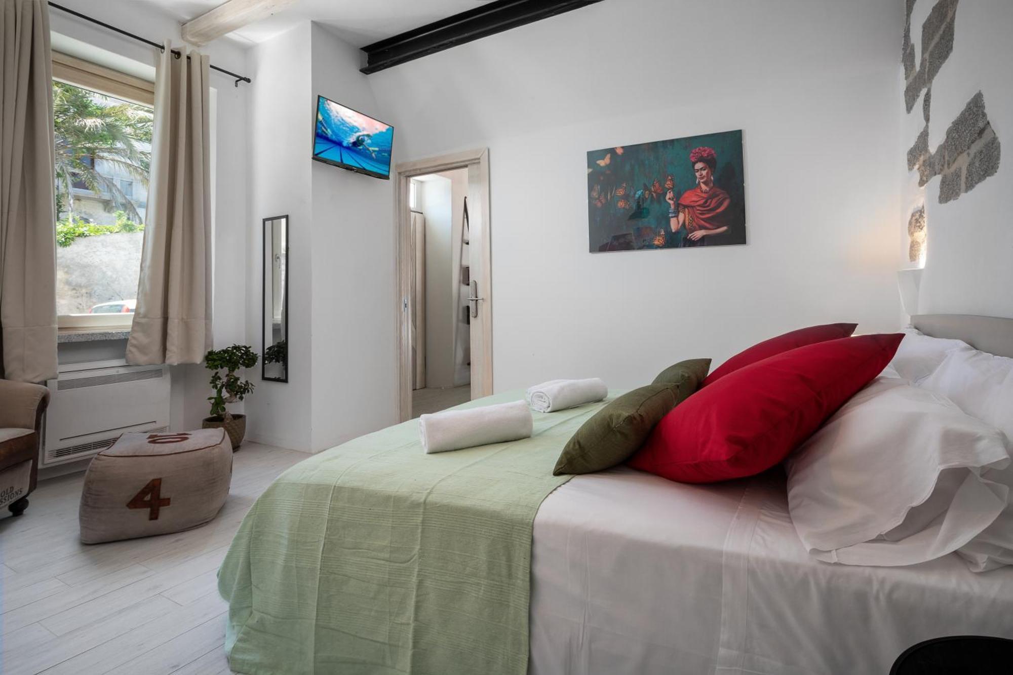 Art And Nature Guest House Olbia Esterno foto